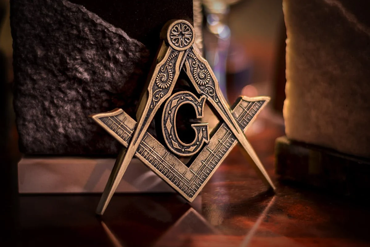 Squadra e Compasso: significato